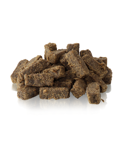 ESSENTIAL FINEST BEEF & HERB SQUARES 125g