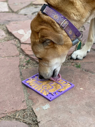SodaPup Lick Mat Mini Lila Love