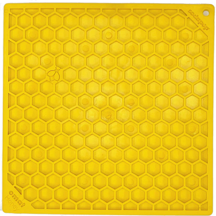 SodaPup Slikkemåtte Stor Honeycomb Gul